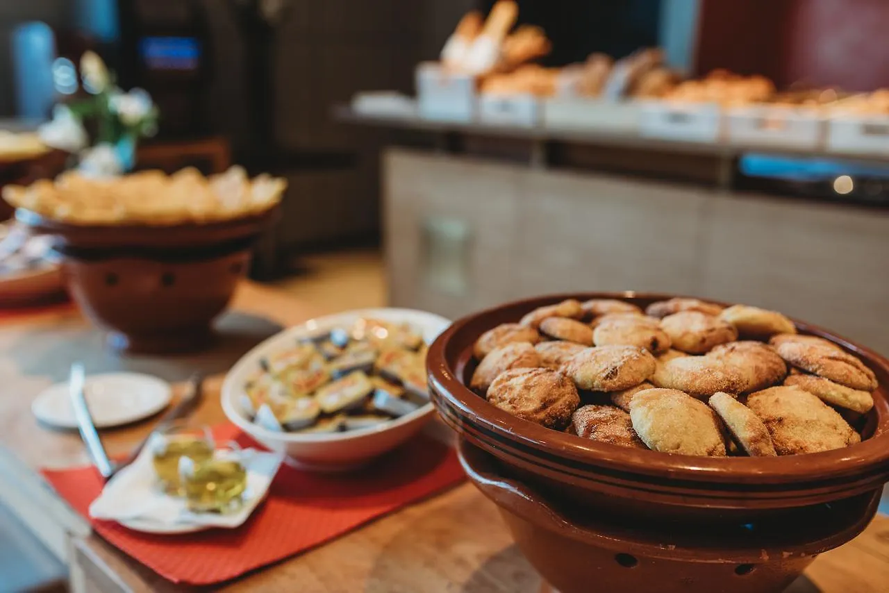 Ibis Casablanca City Center Отель